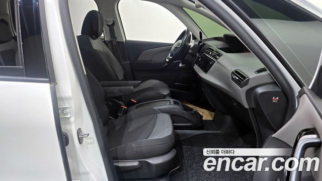 Citroën / DS C4 SpaceTourer 2019 — photo 16