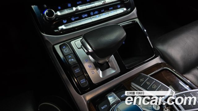 Genesis EQ900 2016 — photo 9