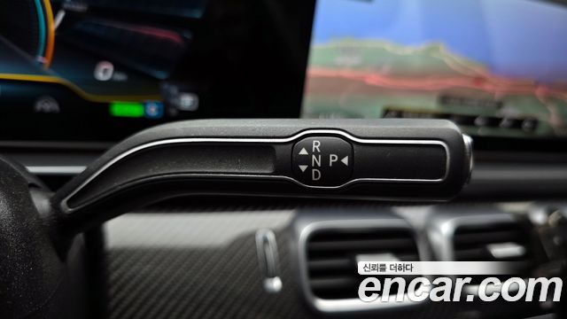 Mercedes-Benz GLE-Class 2021 — photo 12