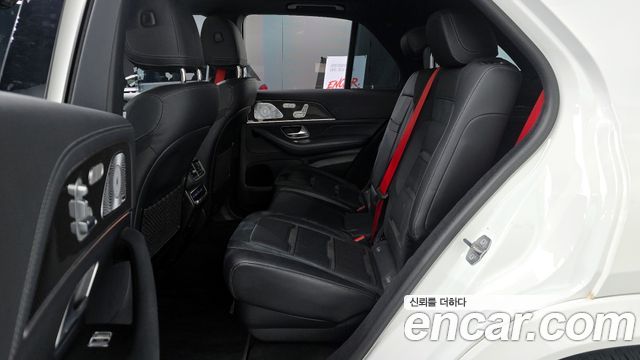 Mercedes-Benz GLE-Class 2021 — photo 18