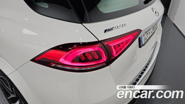 Mercedes-Benz GLE-Class 2021 — photo 9