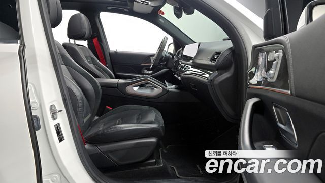 Mercedes-Benz GLE-Class 2021 — photo 16