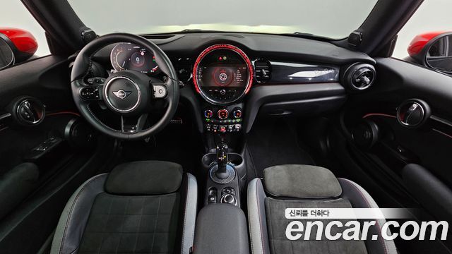 Mini Cooper 2023 — photo 10
