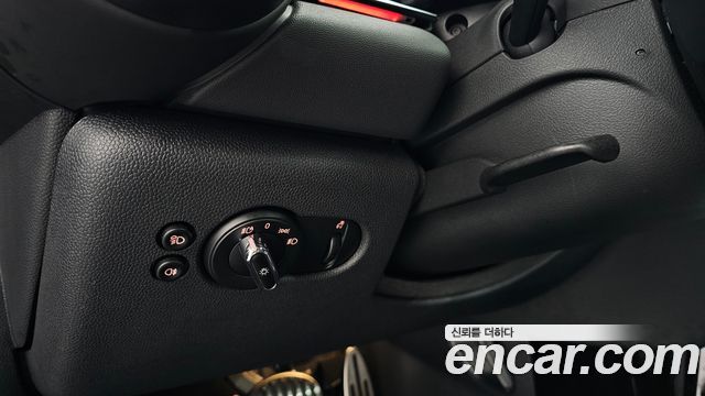 Mini Cooper 2023 — photo 24