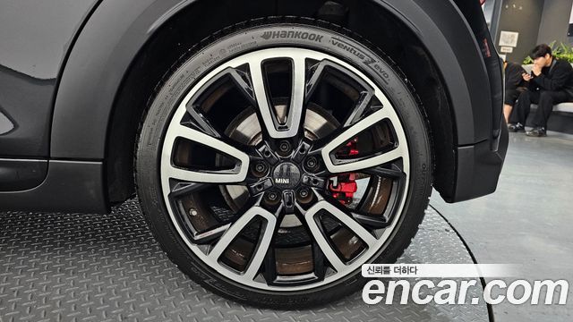 Mini Cooper 2023 — photo 7