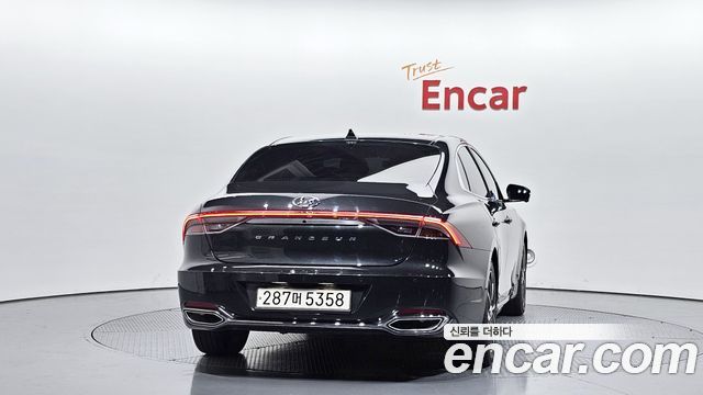 Hyundai Grandeur 2022 — photo 4
