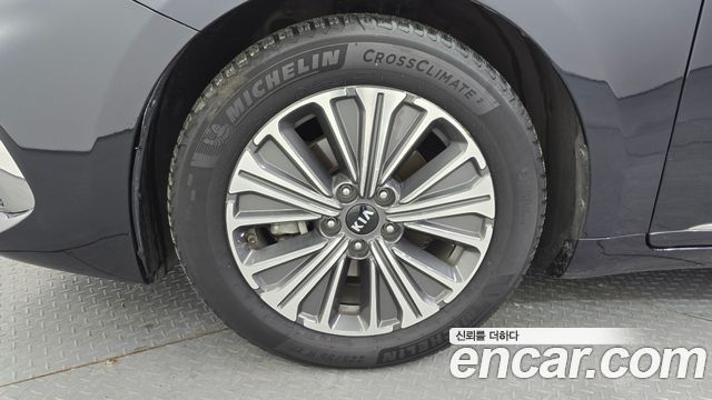 Kia K7 2020 — photo 5