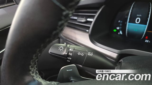 Kia K7 2020 — photo 34