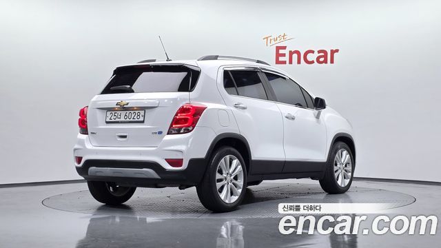 Chevrolet Korea Trax 2017 — photo 2