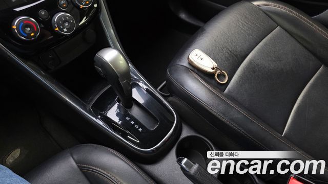 Chevrolet Korea Trax 2017 — photo 9