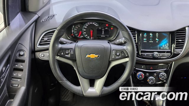 Chevrolet Korea Trax 2017 — photo 13