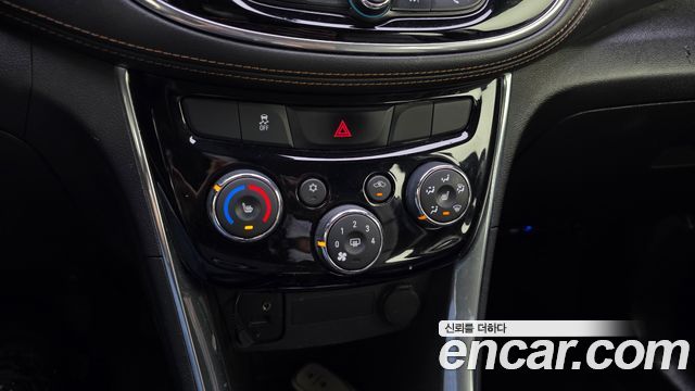 Chevrolet Korea Trax 2017 — photo 17