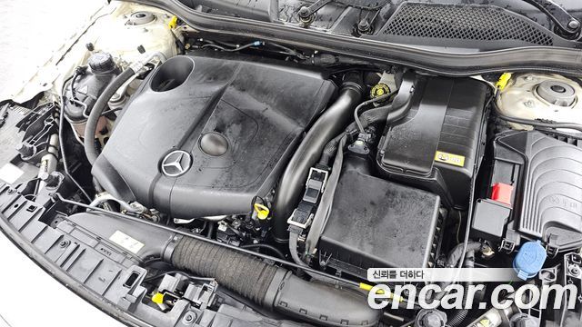 Mercedes-Benz GLA-Class 2016 — photo 6