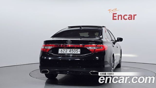 Hyundai Grandeur 2015 — photo 4
