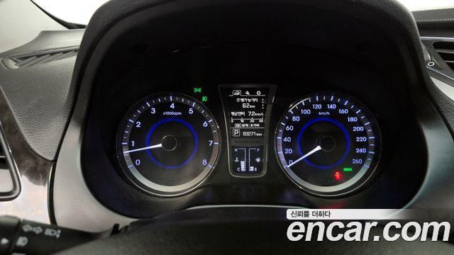 Hyundai Grandeur 2015 — photo 11