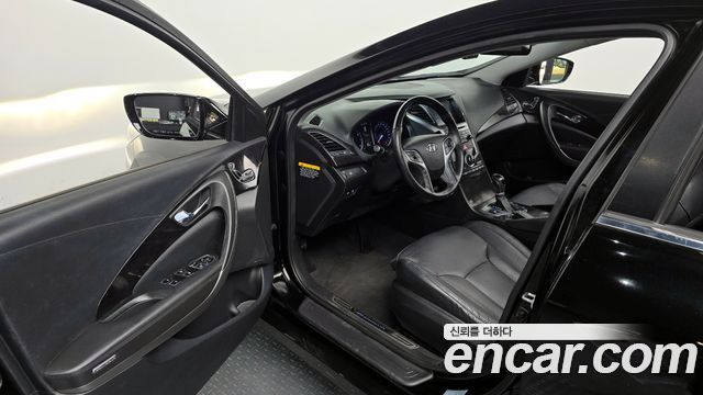 Hyundai Grandeur 2015 — photo 13