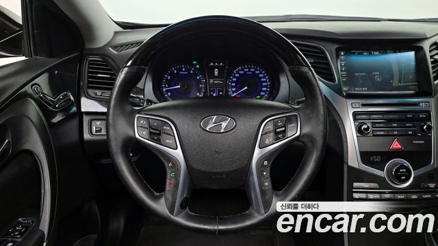 Hyundai Grandeur 2015 — photo 19