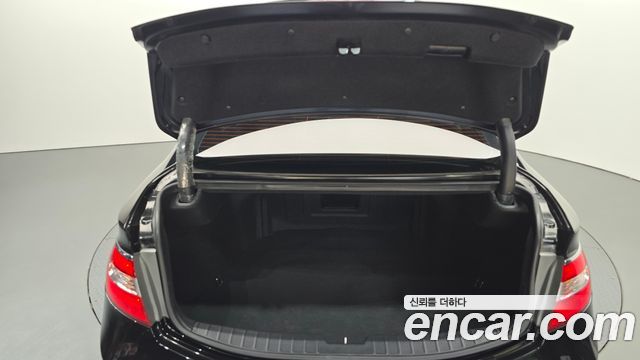 Hyundai Grandeur 2015 — photo 26