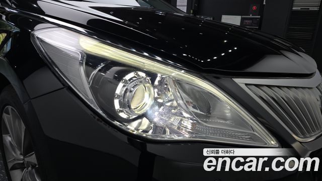 Hyundai Grandeur 2015 — photo 8