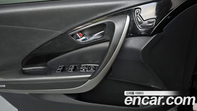 Hyundai Grandeur 2015 — photo 14