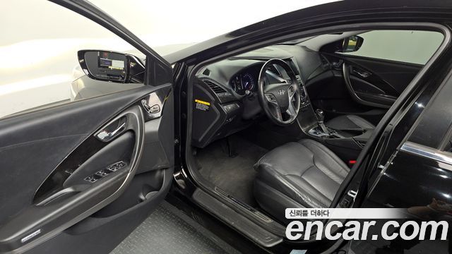 Hyundai Grandeur 2015 — photo 27