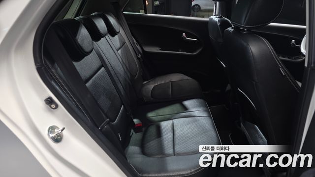 Kia morning 2015 — photo 18