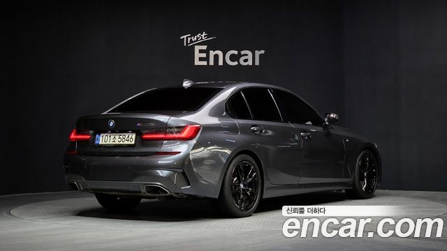 BMW 3-Series 2021 — photo 2