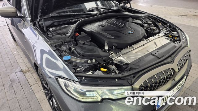 BMW 3-Series 2021 — photo 6