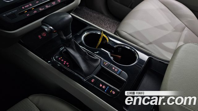 Kia Canival 2019 — photo 12