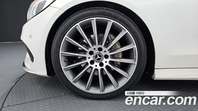 Mercedes-Benz C-Class 2017 — photo 5