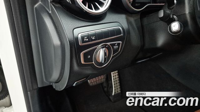 Mercedes-Benz C-Class 2017 — photo 29