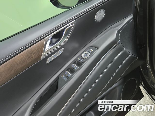Genesis GV80 2025 — photo 15
