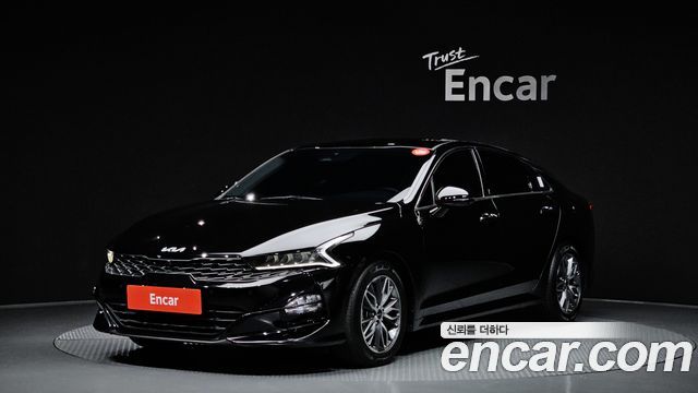 Kia K5 2023 — photo 1