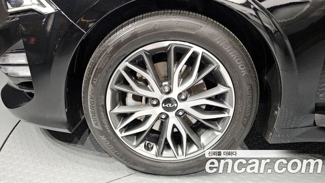Kia K5 2023 — photo 5