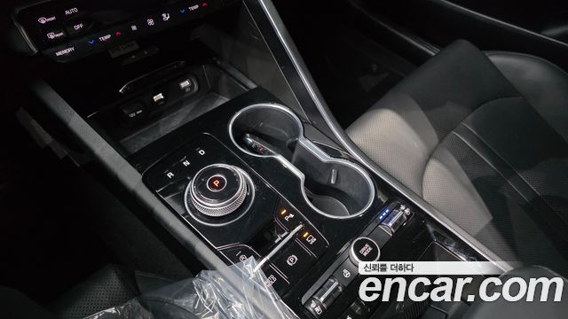 Kia K5 2023 — photo 12