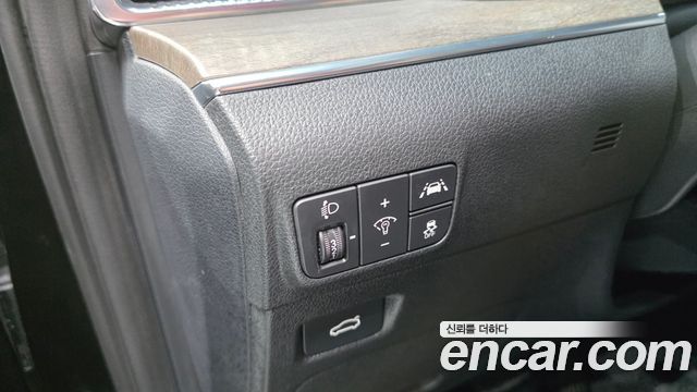 Kia K5 2023 — photo 22