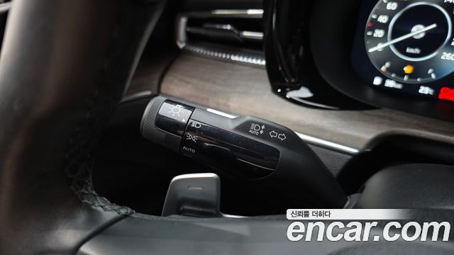 Kia K5 2023 — photo 25