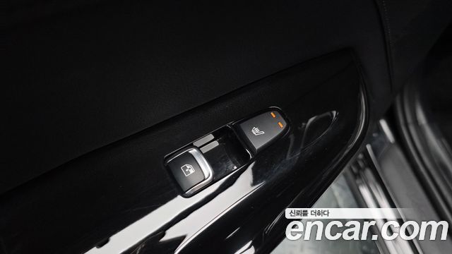 Kia K5 2023 — photo 26