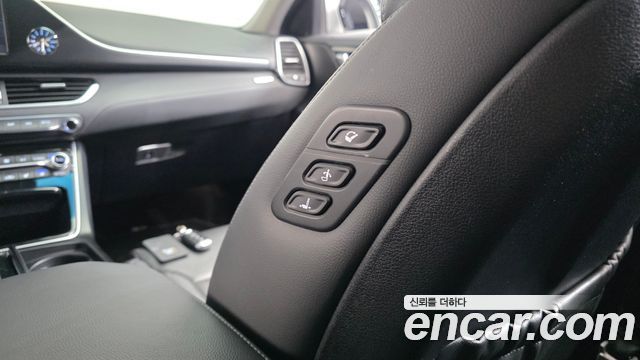Hyundai Grandeur 2019 — photo 19