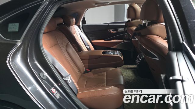 Kia K9 2019 — photo 12