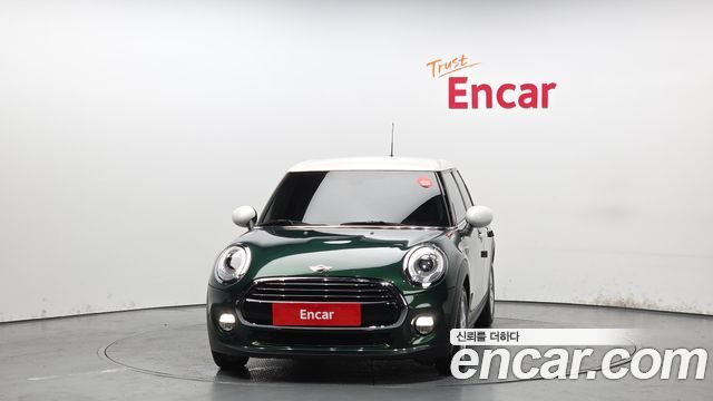 Mini Cooper 2018 — photo 3