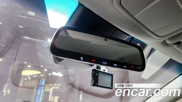 Hyundai Santafe 2019 — photo 24