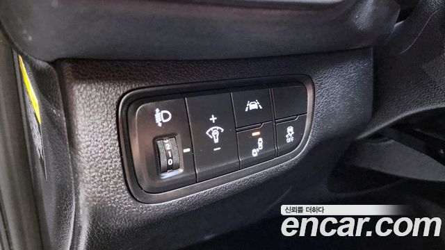 Hyundai Santafe 2019 — photo 25