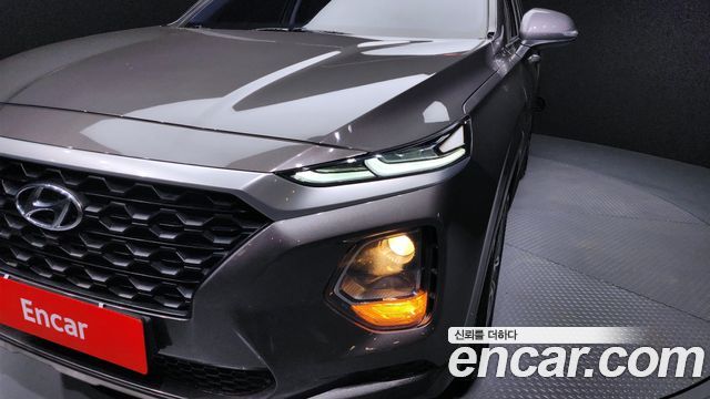 Hyundai Santafe 2019 — photo 8