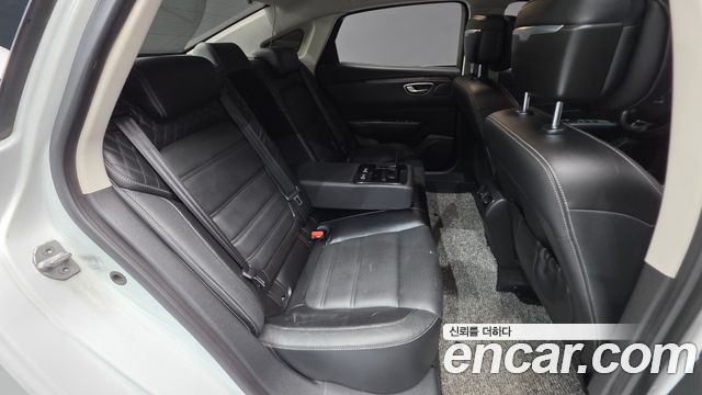 Renault Korea SM6 2016 — photo 20