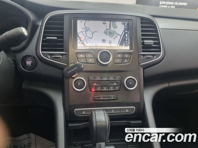 Renault Korea SM6 2016 — photo 11