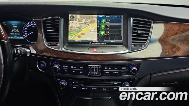Hyundai Equus 2013 — photo 14