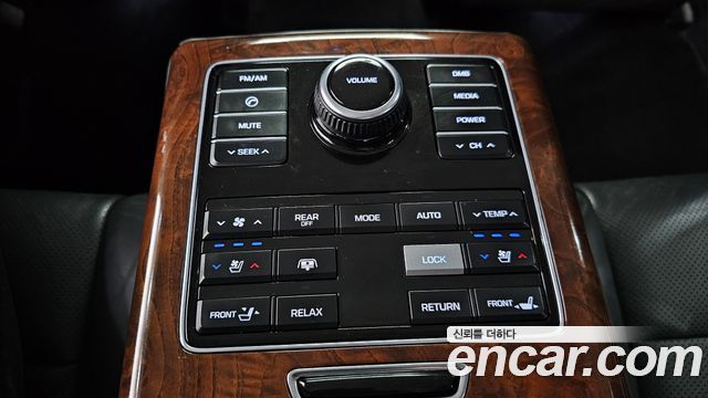 Hyundai Equus 2013 — photo 19