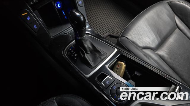 Hyundai i40 2015 — photo 9