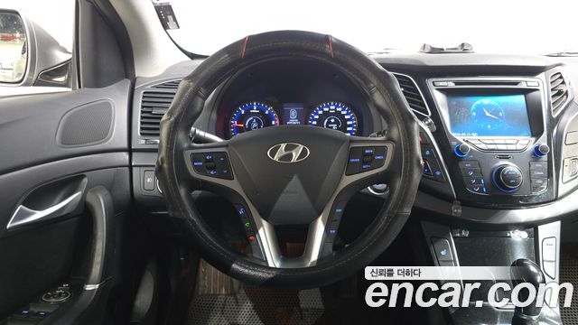 Hyundai i40 2015 — photo 13